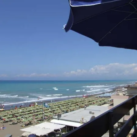 Apartment Marina Di Castagneto